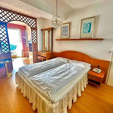 كوليبري فندق 3*