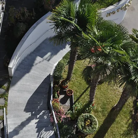 Colibri Otel 3*